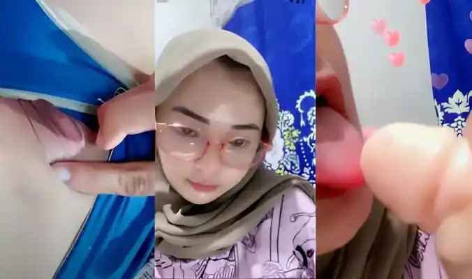 Kak Chacha Cewek Hijab Colok Memek Pake Dildo Masih Sakit