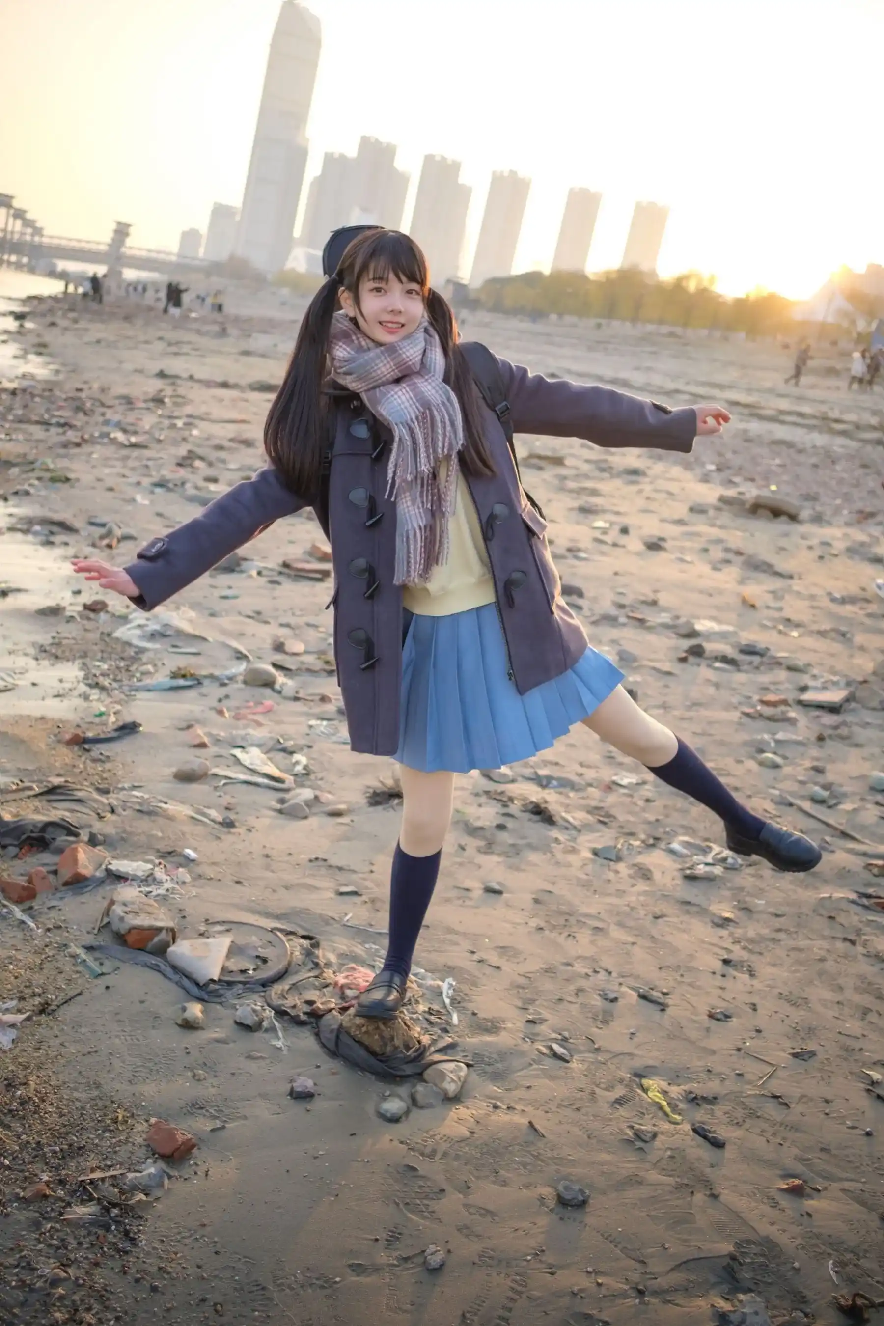 Akanishi Yeye Chixi Yeye Guitar Girl