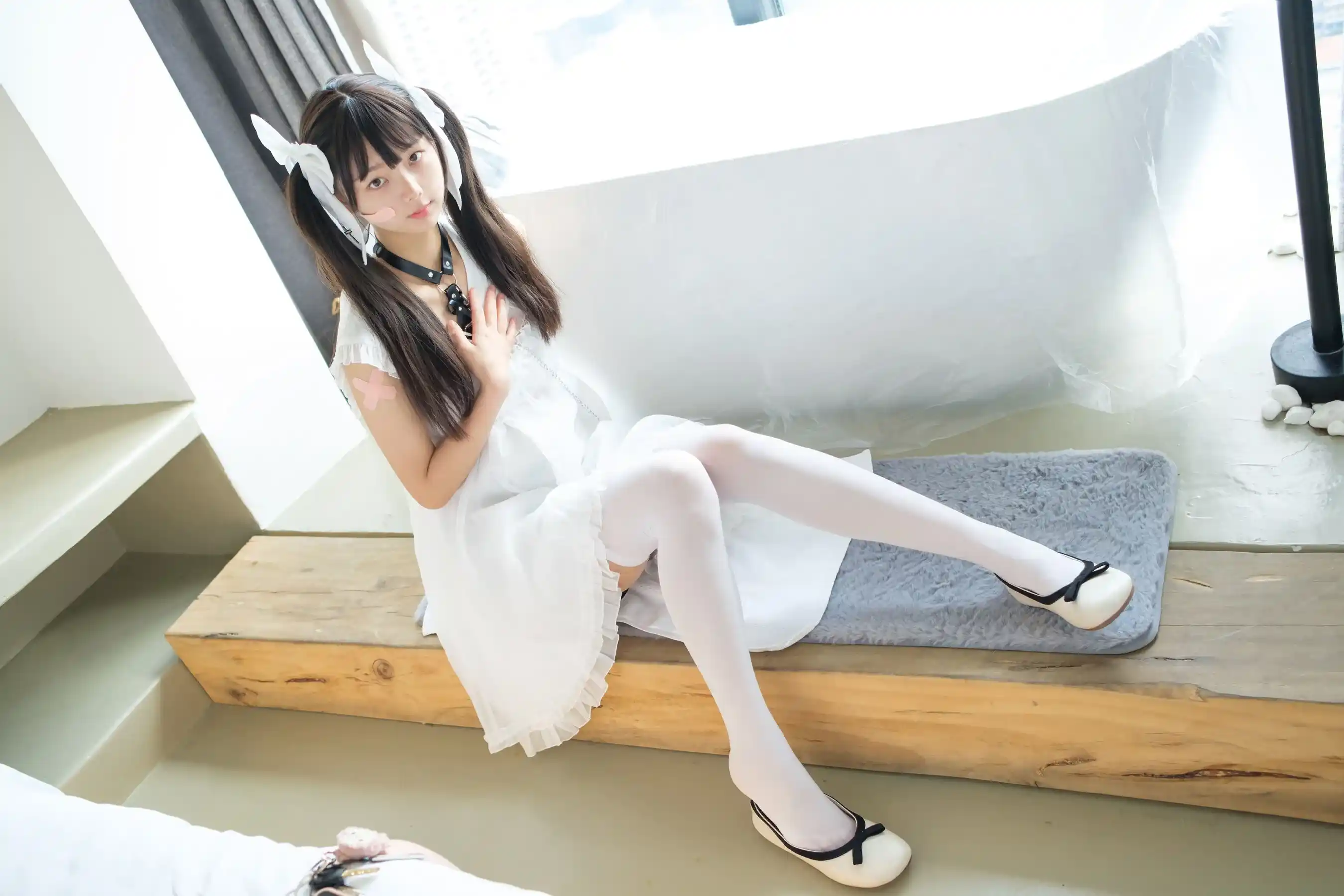 Akanishi Yeye Chixi Yeye Hatsune Miku Cute Girl With Long Legs