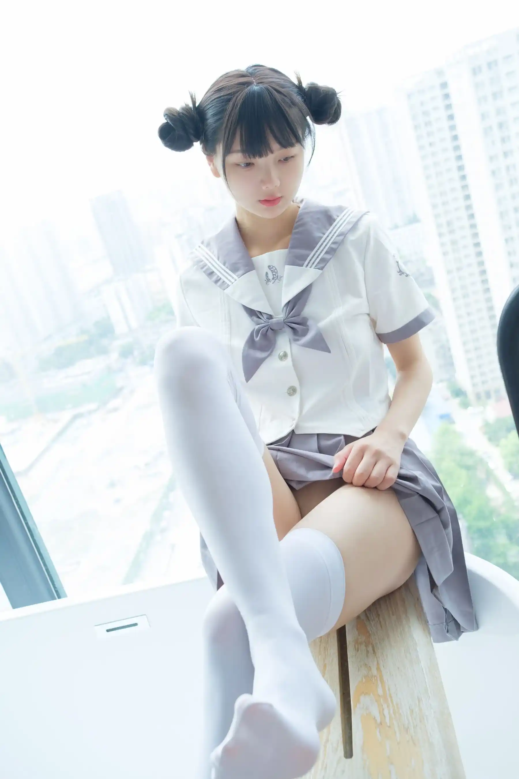 Akanishi Yeye Chixi Yeye Hatsune Miku Cute Girl With Long Legs