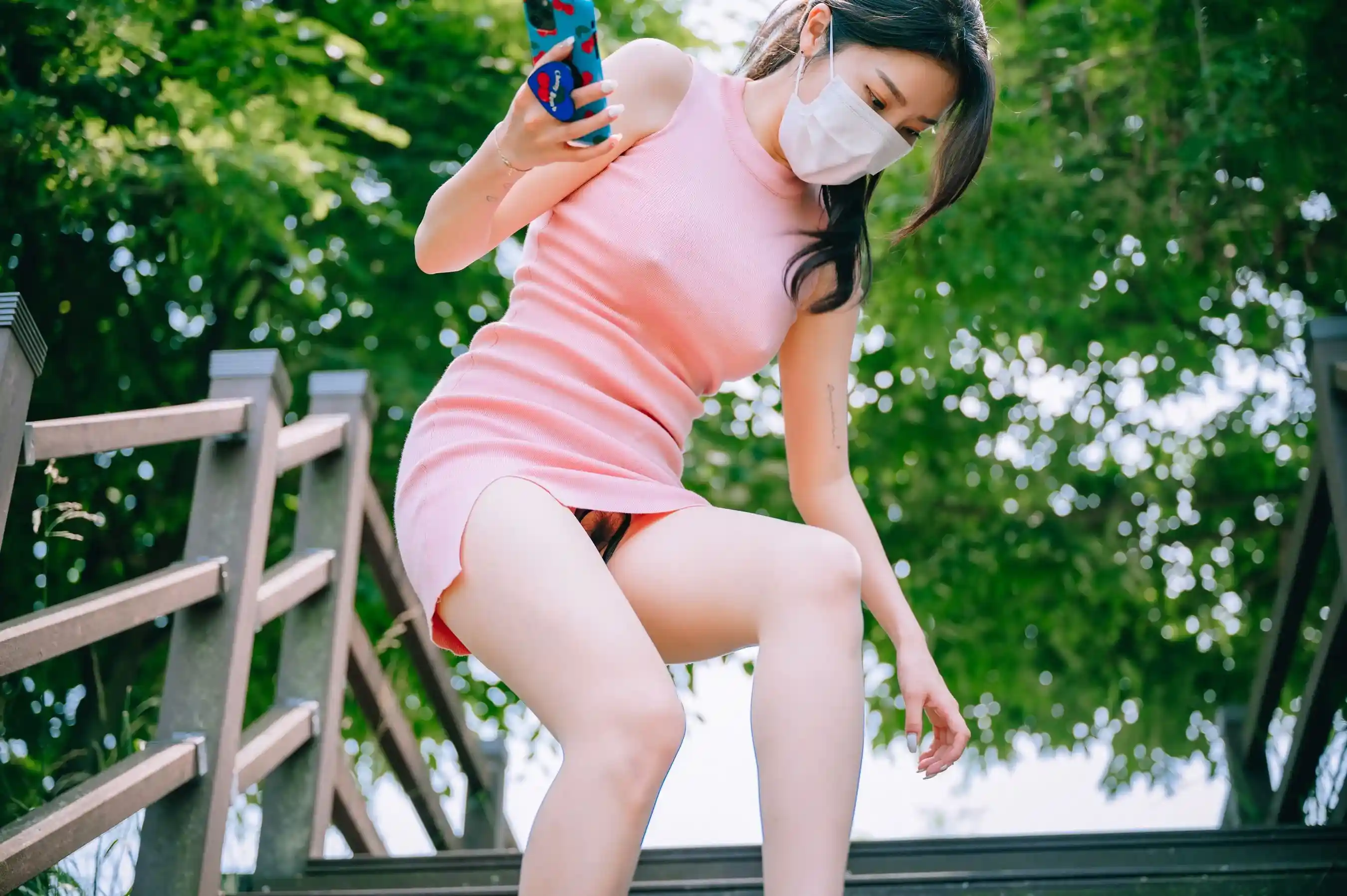 Jena Sis Exhibitionist nude photo set of a Korean model