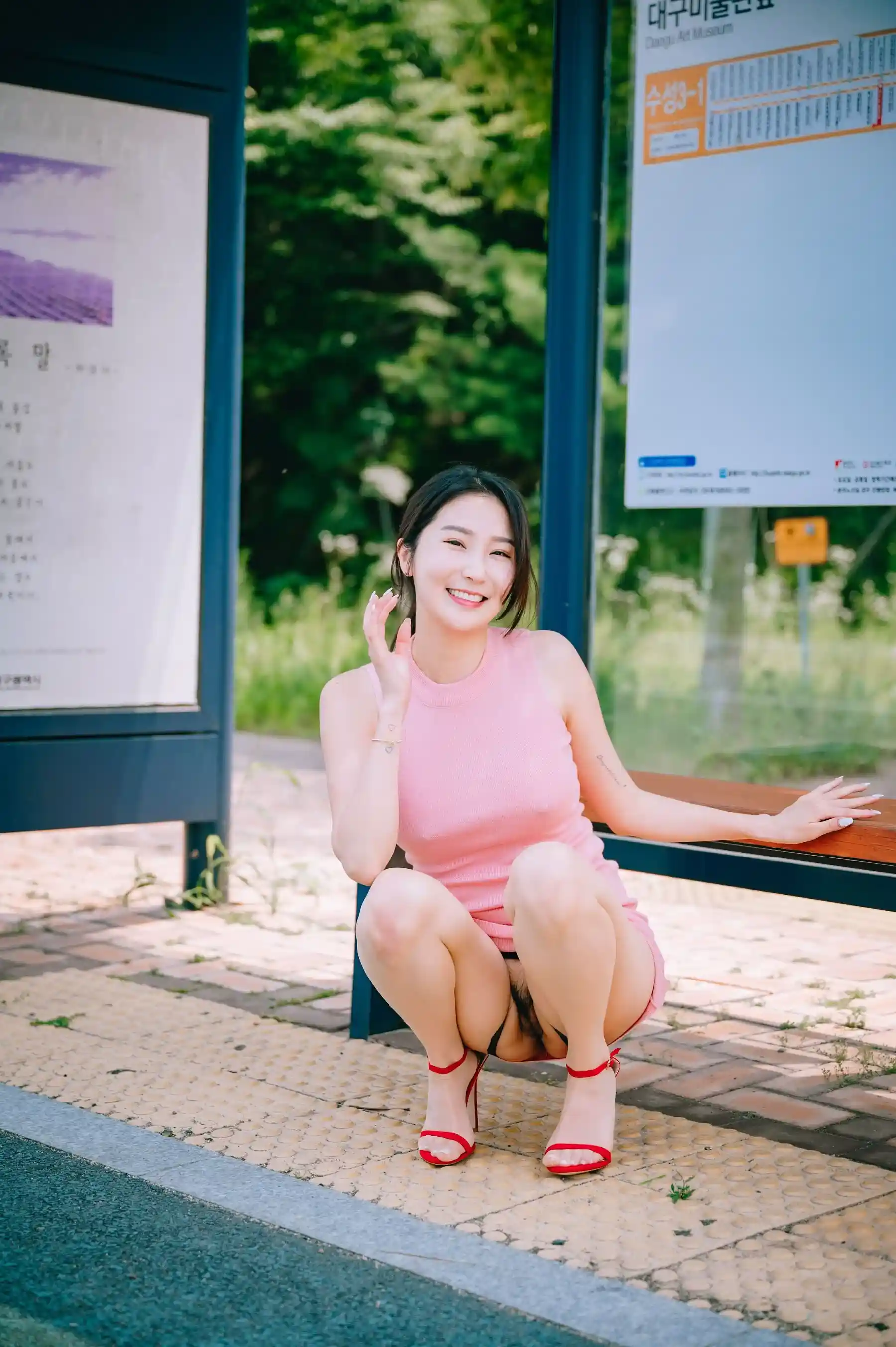 Jena Sis Exhibitionist nude photo set of a Korean model