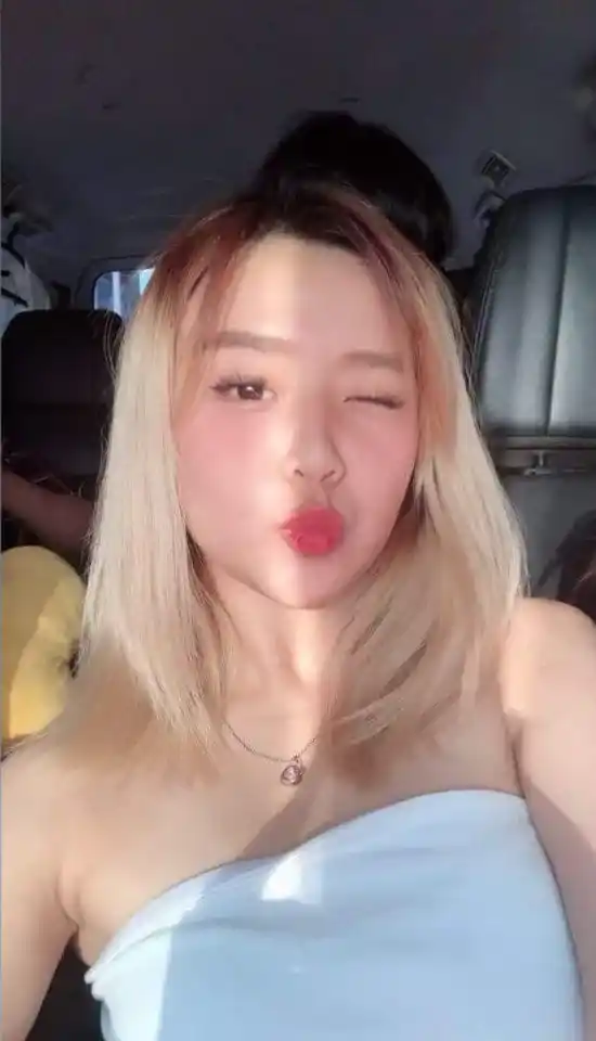 Natalie Chloe Hot Asian Nude Teen Girl