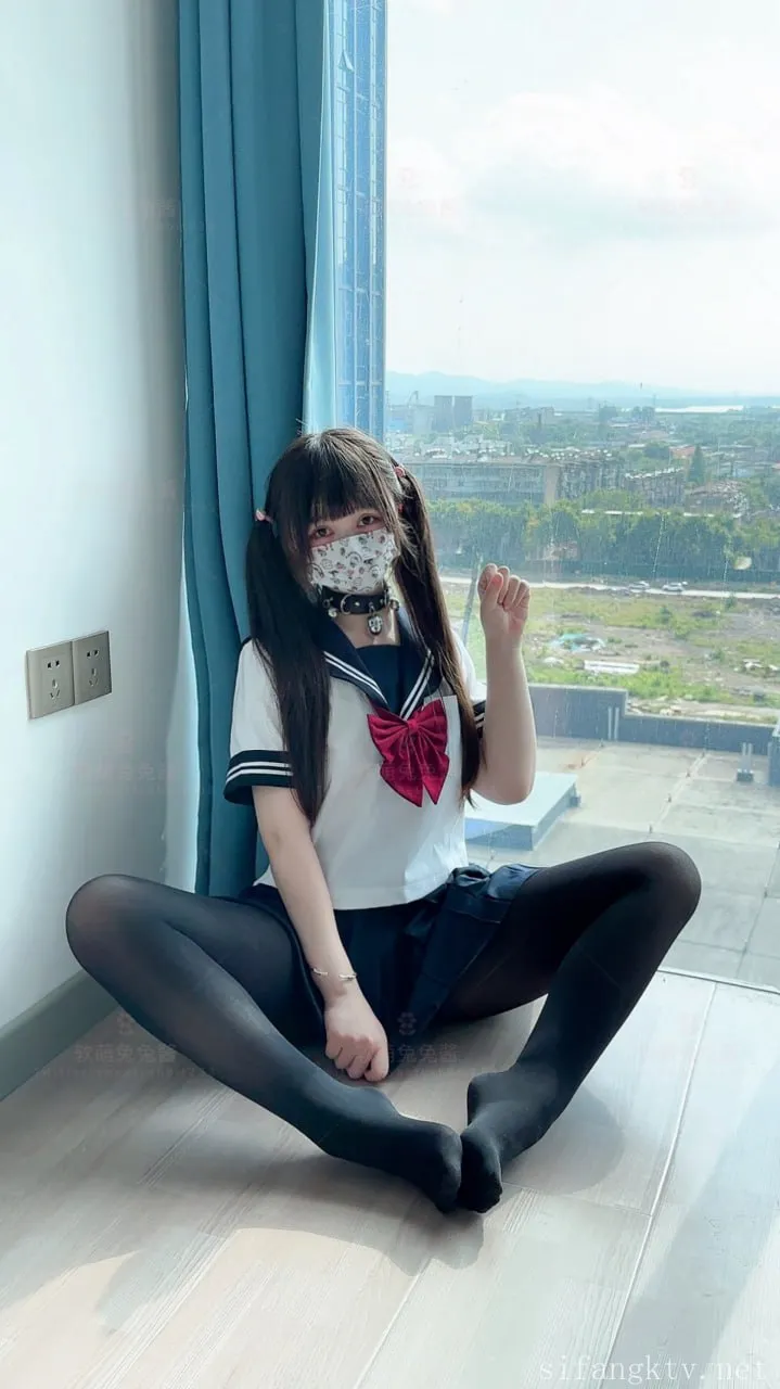 SweetRabbit Schoolgirl