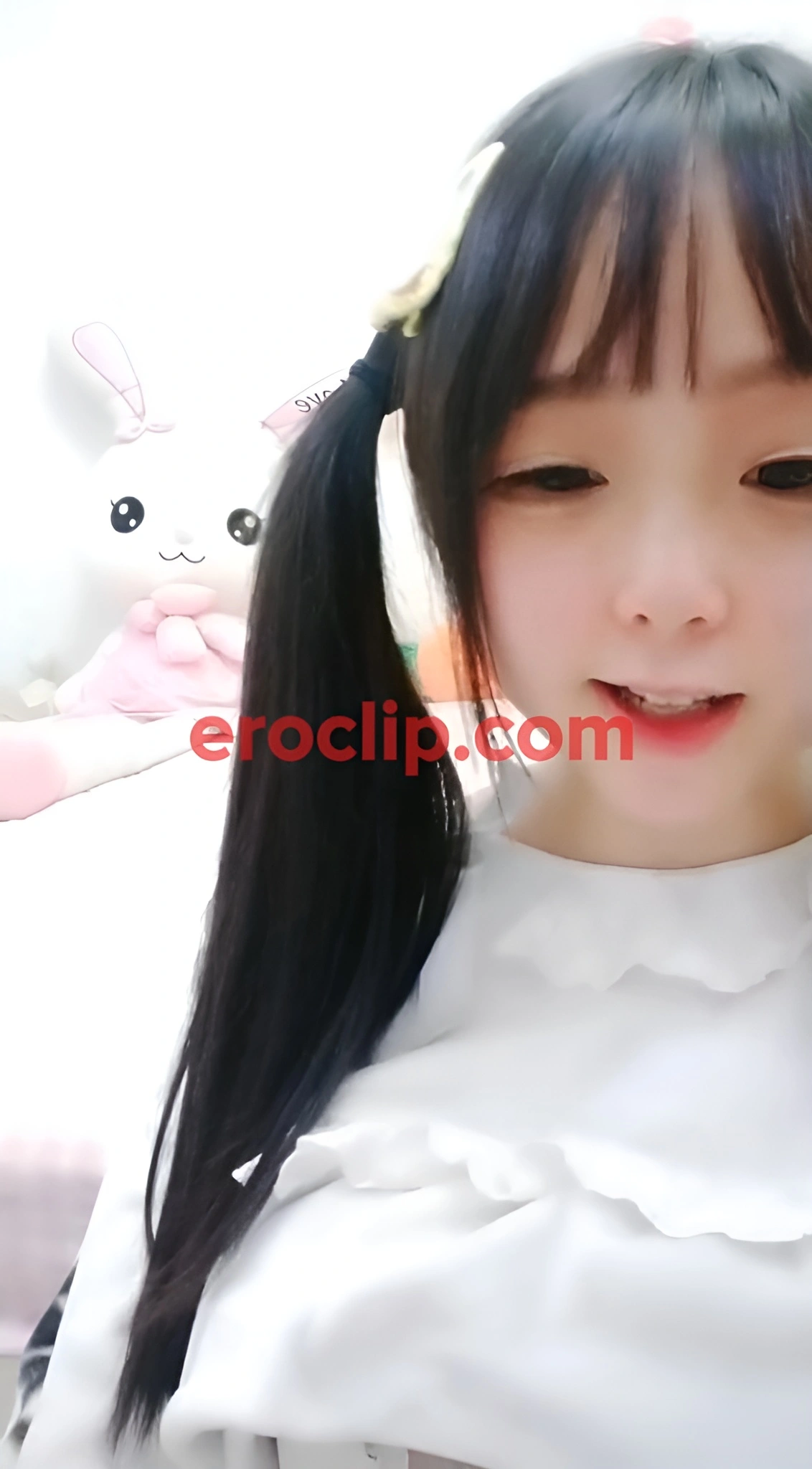 Sweetrabbit Without a Mask